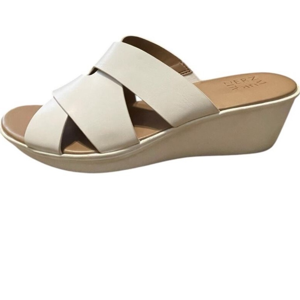 Naturalizer White Comfort Slide Sandals Double Strap Cushioned Women’s Size 6.5